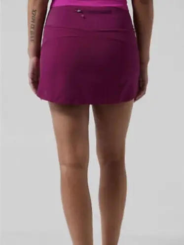 Athleta Run with It 14” Skort in Fuschia Size Small