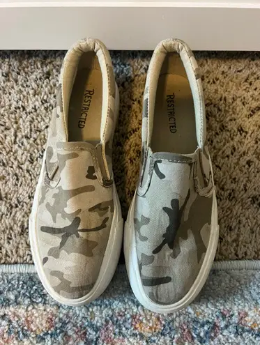 Restricted Shoes Women’s shoes