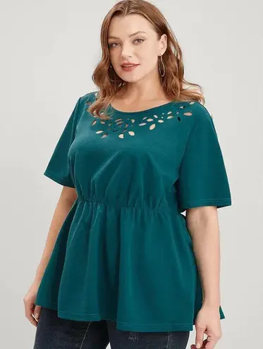 Bloomchic  Dark Green Round Neck Laser Cut Ruffles T-Shirt 22 24 3X NWT