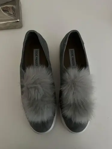 Steve Madden Pom Pom Sneakers