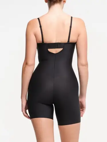 SKIMS Body Mid-Thigh Bodysuit XS