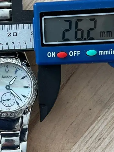 Bulova Diamonds Ladies Watch Pearl Dial Stainless Bracelet Blue Markers 96R55