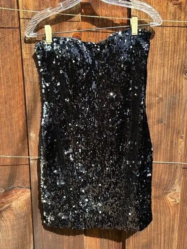 Frederick's of Hollywood Black Sequin dress. Small