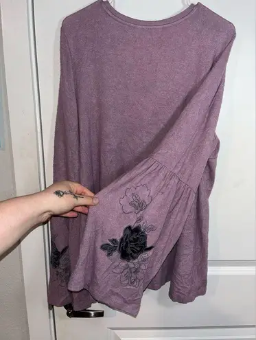 Simply Vera Vera Wang Purple Bell Sleeve ScoopNeck Embroidered Rose Top Size XL