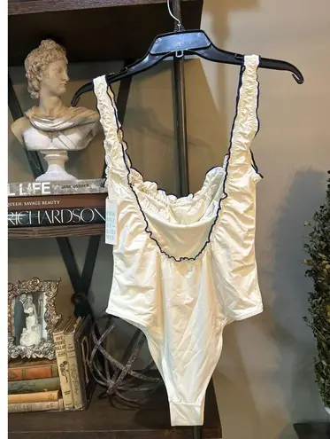 Frankies Bikinis Fawn Ruffle One Piece Swimsuit Honeymoon Phase Womens Size XL White - Image 8