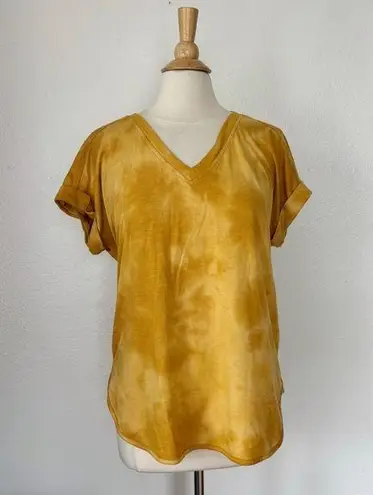 cupio Yellow Tie-Dye Short Sleeve V-Neck Top