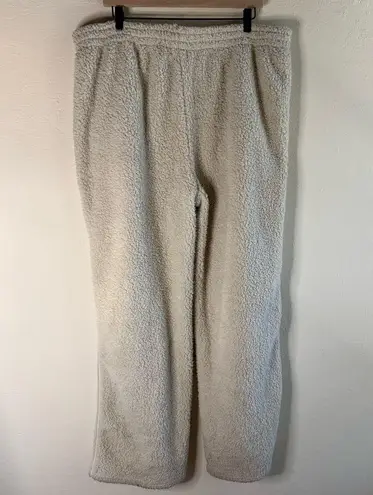 SKIMS Teddy Track Pants in Bone Sherpa Size XL NWT
