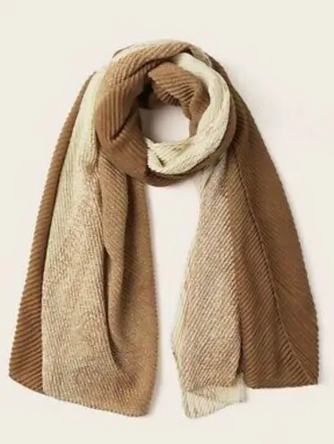 Boutique NEW Gorgeous Long Crinkle Style Scarf In Tans, Cream & Gold