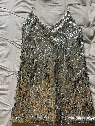 ⚠️SOLD⚠️Sequin dress Silver Size XS