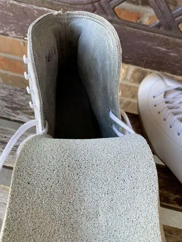 GAM 0884 Ice Figure Skate Boots Made in Canada Size 7