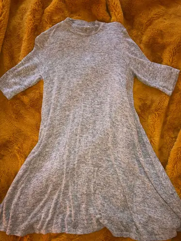 Soprano Grey Dress