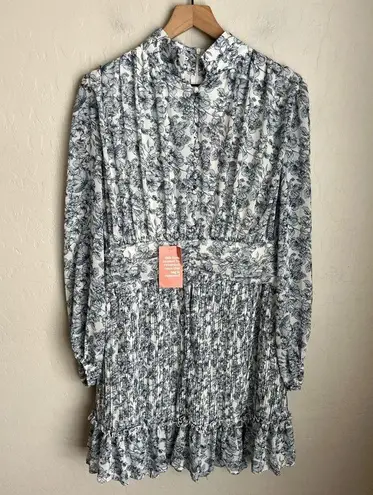 Ivy City Co Brynley Floral Mini Long Puff Sleeve Dress NEW NWT Blue White Size M