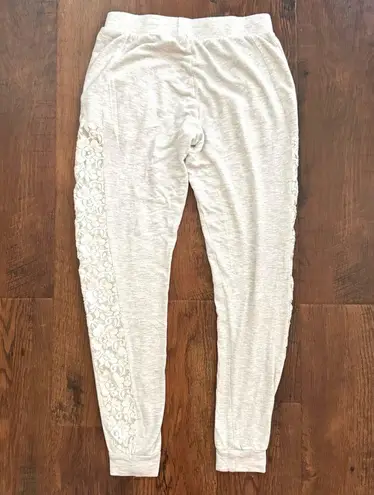 Flora Nikrooz light gray sweatpants/pj bottoms with white lace trim, size XS