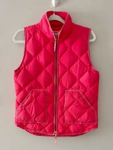 J Crew Outdoor Down Vest Size Small Full Zip Hot Pink Quilted Puffer