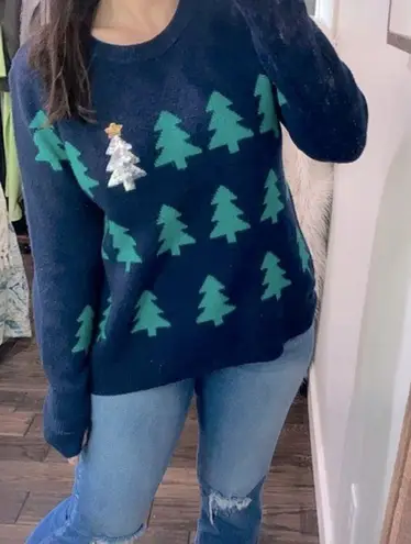 Holiday Time  navy knit sweater size XLarge Christmas tree print