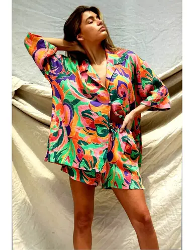 Stone Fox Swim Zenni 100% Linen Shirt Stained Glass Print XS/S