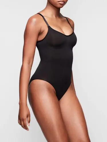 SKIMS Sculpting Onyx Black Shapewear Bodysuit with Snaps Size XL NWOT