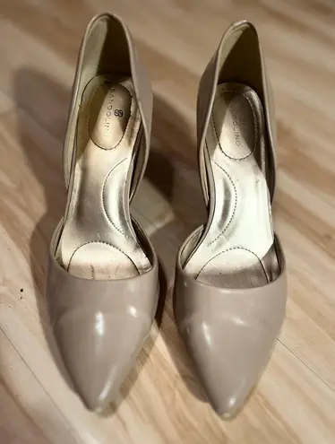 Bandolino Nude Patent Leather Heels