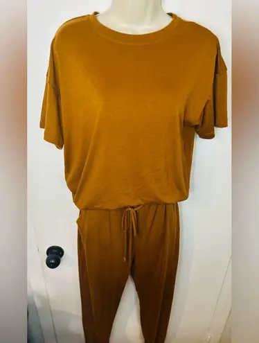 Pretty Garden Two Piece Outfit Short Sleeve Long Pants Leisure Jogger Set Sz S