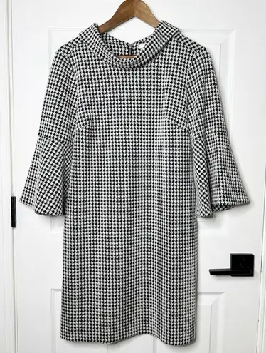 Tyler Boe Houndstooth Mock Neck Cowl Neck Shift Dress Size Small Bell Sleeves Black