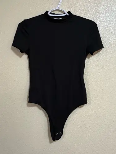 Popular 21 Short Sleeve Mock Neck Snap Bottom Bodysuit