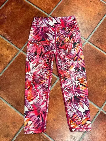 prAna  Roxanne Women's Capri Pants in Pink Paradise