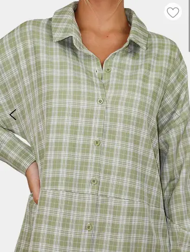 Missguided Oversized Shirt Dress in Sage Gingham-Green- Size 2- NWOT