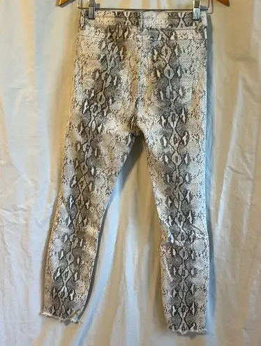 ZARA  High Rise Skinny White and Grey Snakeskin Printed Jeans