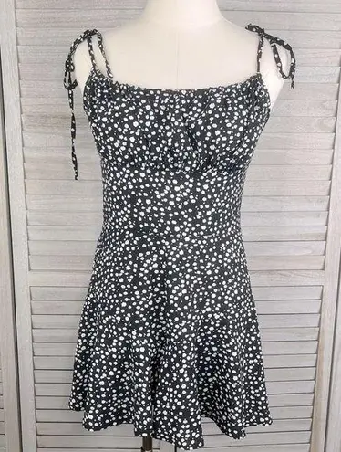 Shortie Romper Tie Shoulders Black/White Ditsy Floral