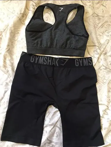 Gymshark  Fit Biker Shorts and sports bra 