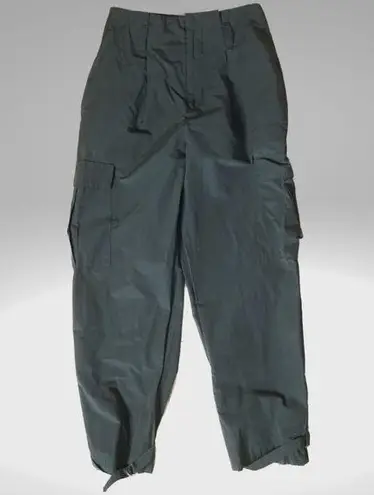 SKIMS ZARA green navy cargo pants.