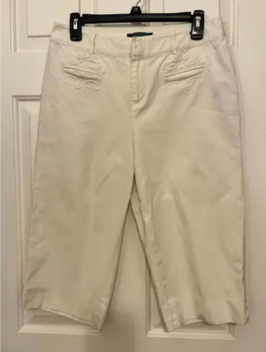 Ralph Lauren Lauren  White‎ Capri's Size 6 Embroidered front faux pockets