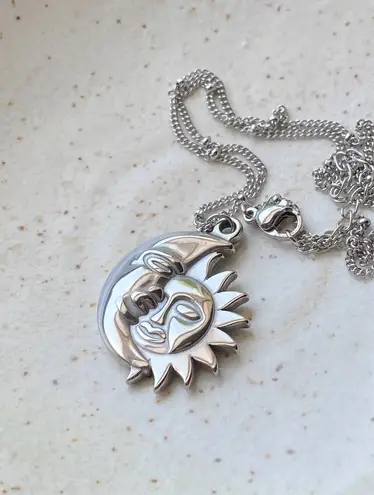 Handmade stainless steel whimsical vintage boho style sun & moon necklace🌛🌞