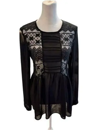 Elodie Women's Black Lace Long Sleeve Top Peephole Back Size L