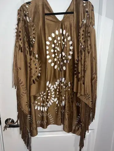 Unbranded One Size Brown Tan Faux Suede Cut Outs Boho Fringe Poncho/Kimono