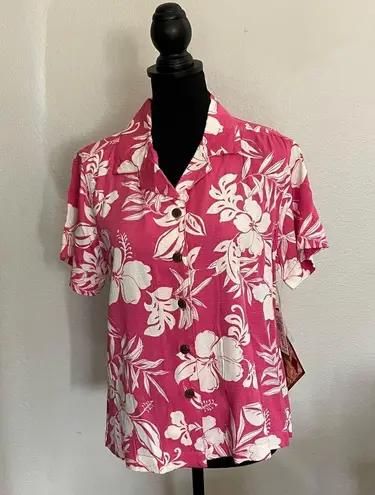 Caribbean Joe NWT  Pink Women’s Hawaiian Aloha Shirt Size Medium