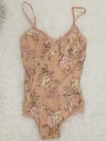 💕SPELL & THE GYPSY💕 Rosa Bodysuit Blush S NWT Pink
