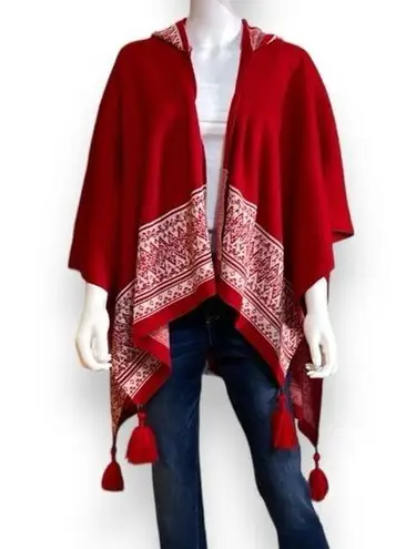 Simply Noelle Red Poncho Cape Sweater perfect for Valentine’s Day!  One size fits all NWOT