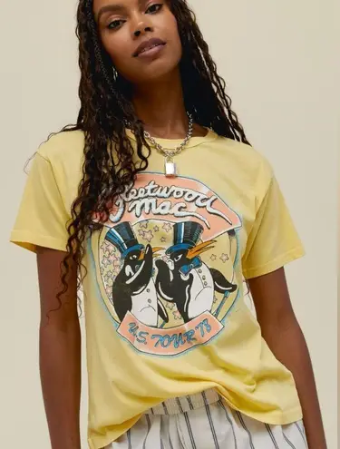 Daydreamer 🆕 | FLEETWOOD MAC 1978 U.S. TOUR TEE | YELLOW BLOOM | SIZE: SMALL