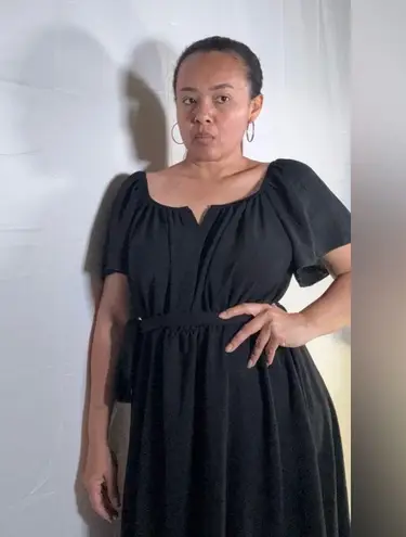 Black Midi Sundress with Puff Cap Sleeves Size undefined