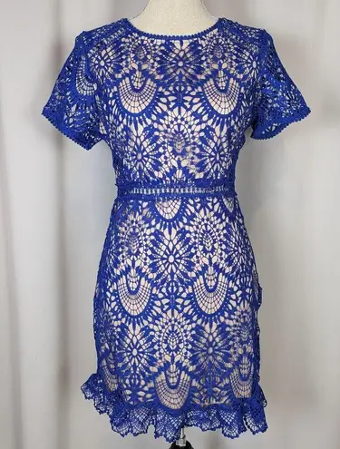 Hidden Label Short Sleeve Lace Shift Dress Blue Size M Size M