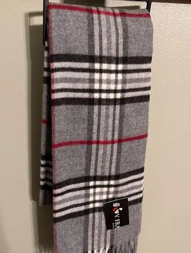 V. Fraas  BNWT scarf