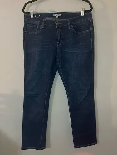 CAbi  Tapered Leg Boyfriend Jeans Comet Wash Size 6 #917