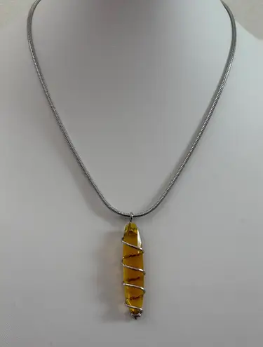 Natural Amber Wire Wrapped Pendant Necklace Honey Amber Stone Gold