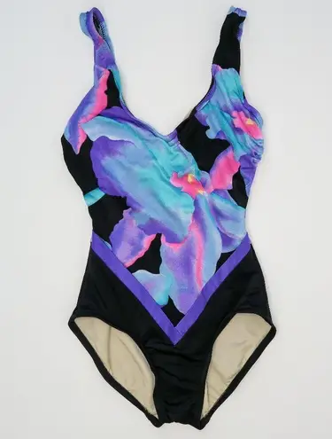 One Piece Vintage 80s The Slim Suit Floral Swimsuit