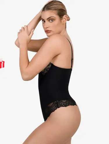 Popilush The Shapewear Bodysuit Deep-V Neck Lace Thong