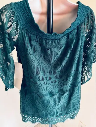 Society Girl  green lace top size Large