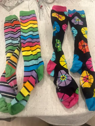 Little Mis Matched Womens Knee High Socks Women Rainbow Stripe Flower Print boho Black