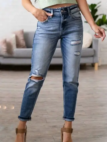 KanCan Jeans Medium Wash High Rise Relaxed Fit Jeans Sz 13/30 EUC Distressed