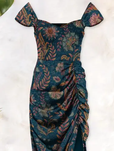 Averie Halley Ruched Midi Dress Size L